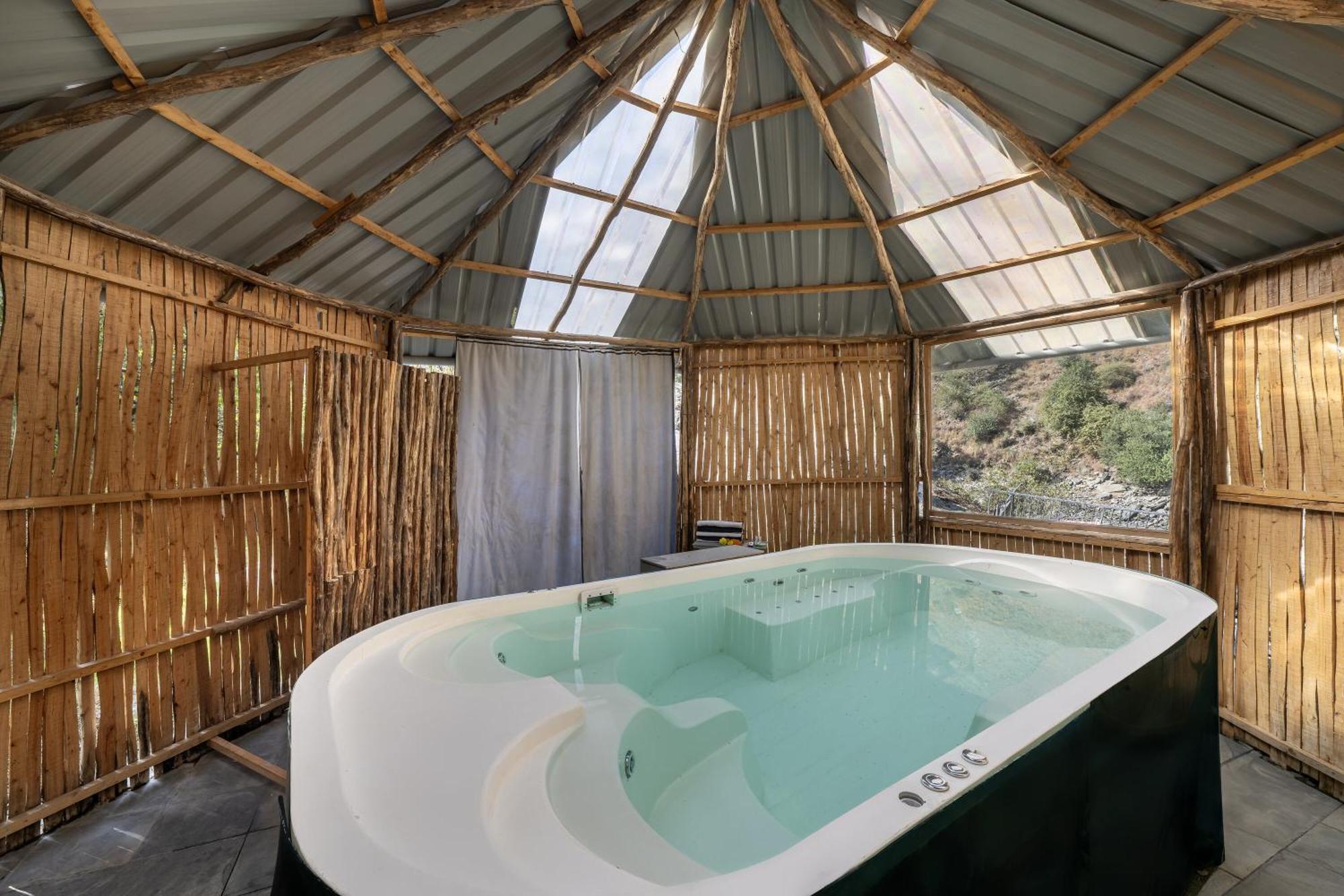 Echor Palm Bliss Riverside Resort & Spa 卡索尔 外观 照片